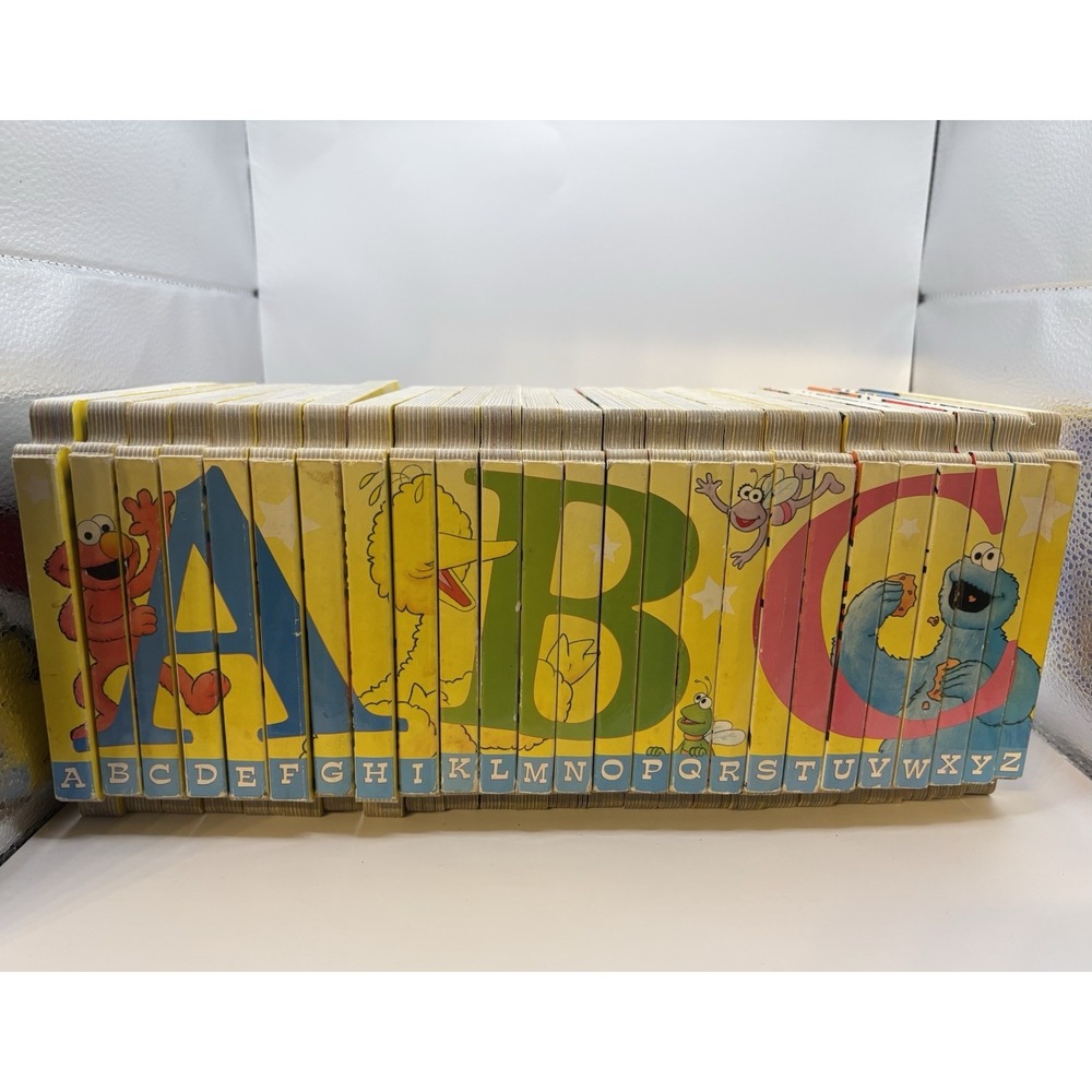 Vintage 25 Sesame Street Alphabet Interlocking ABC Board Book Set A-Z Missing 1 - Picture 5 of 16